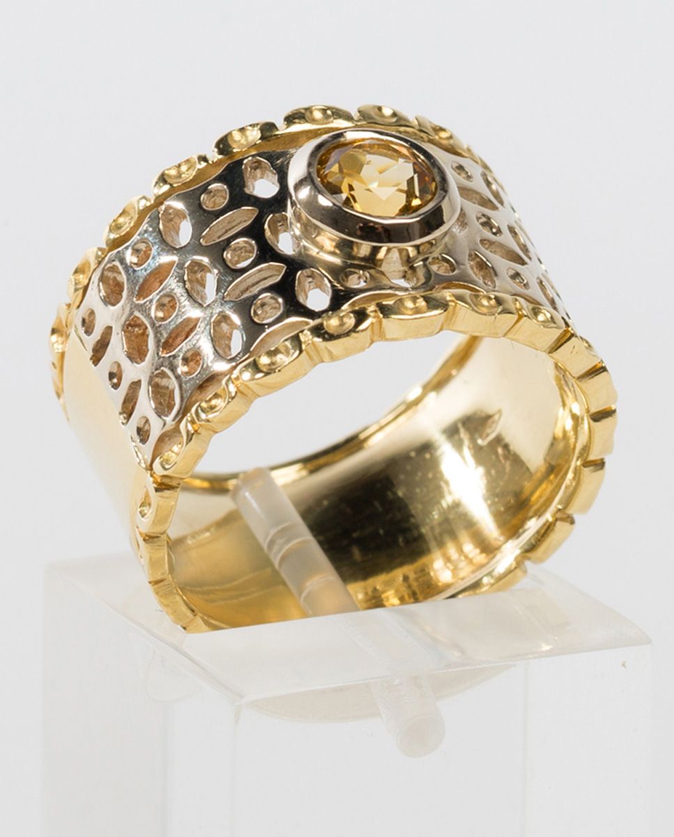 Anello In Oro Con Quarzo Citrino Crevatin