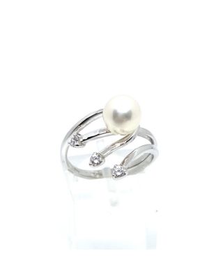 Anello in oro bianco e perla